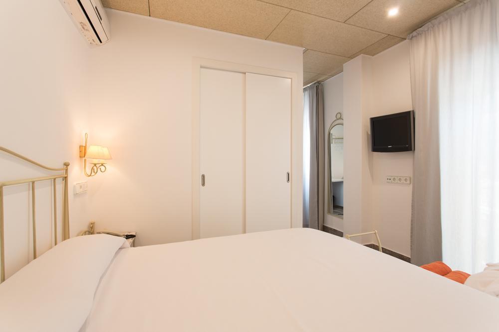 Hotel & Spa Entre Pinos-Adults Only Es Calo  Exterior foto